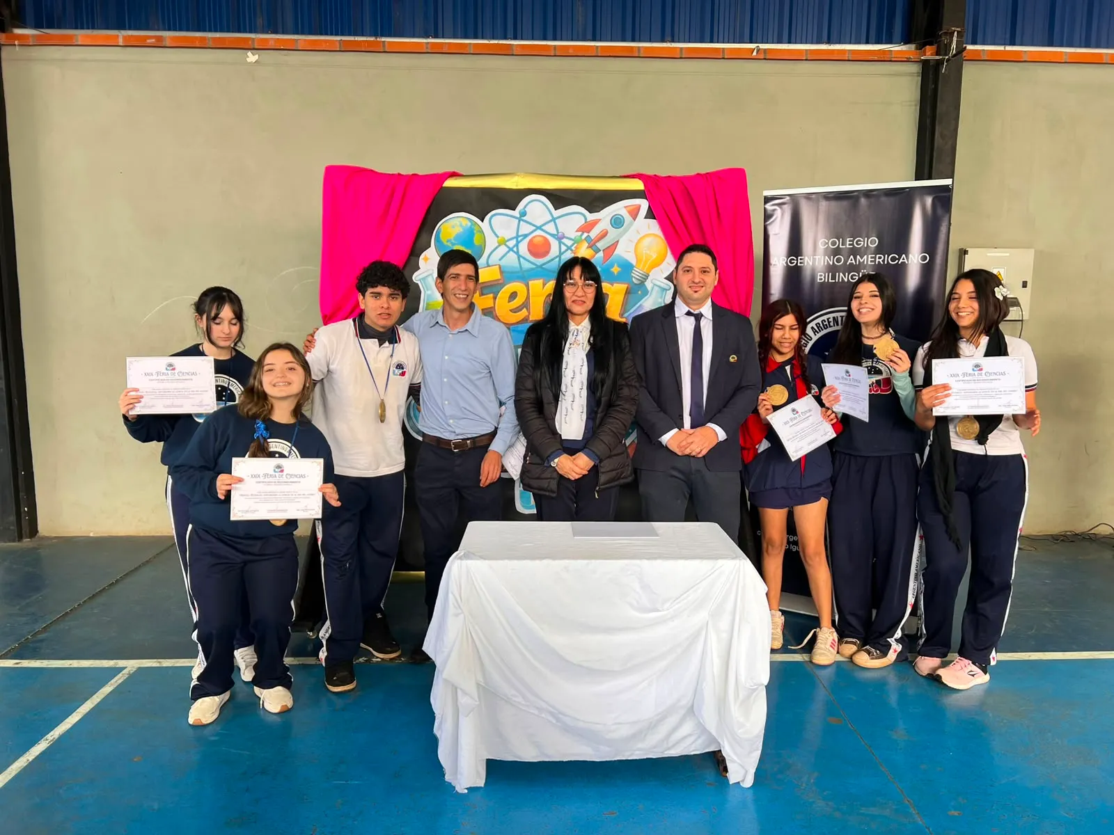 Entrega de certificados y medallas en la XXIX Feria de Ciencias del Nivel Secundario