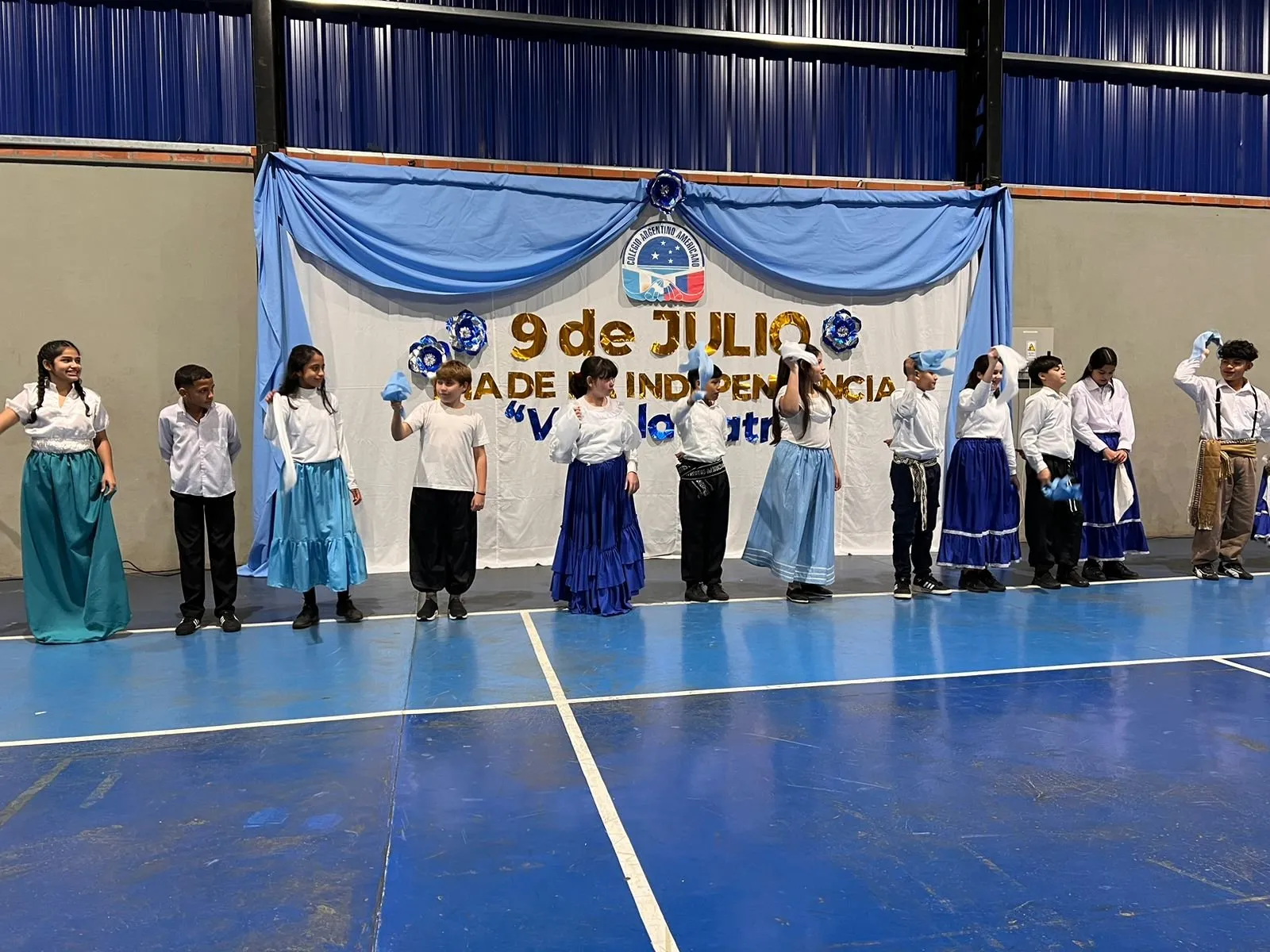 Día de la Independencia — Colegio Argentino Americano